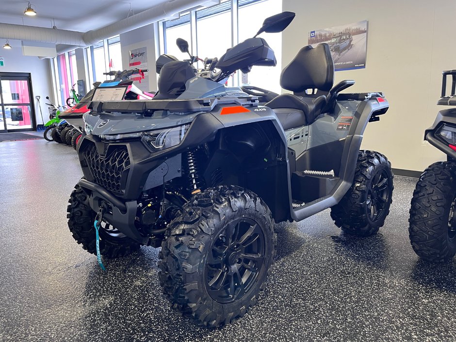 2025 CF Moto CFORCE 800 Touring