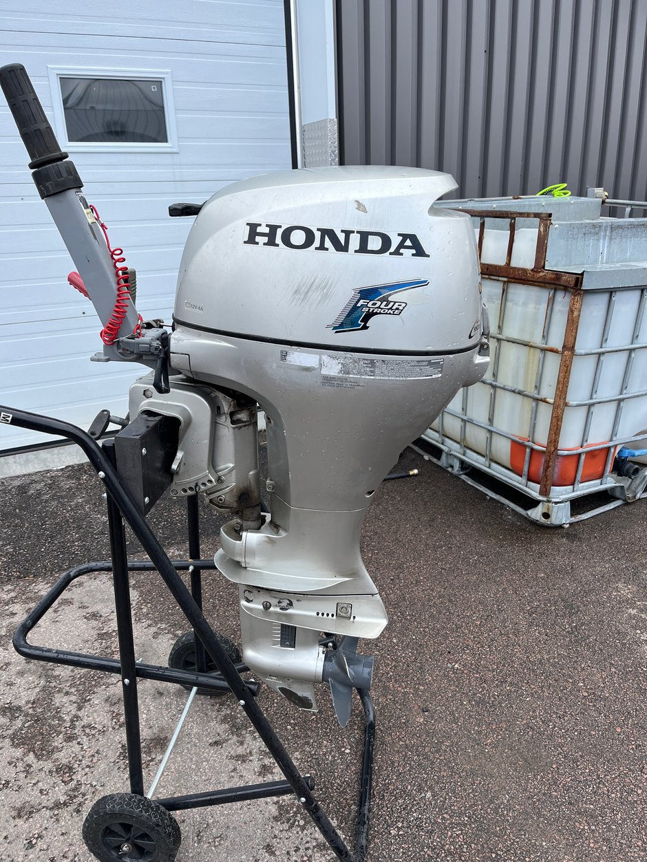 Honda 15 HP 4 temps Bf15 2008