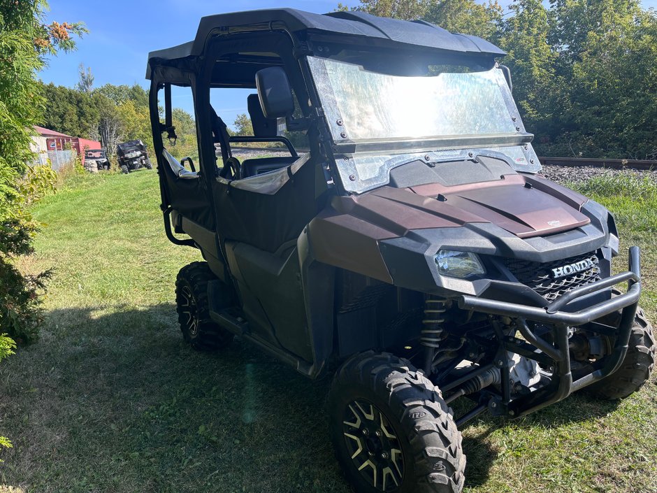 2021 Honda PIONEER 700 4 DELUXE 4 PASSAGER AVEC POWER STEERING