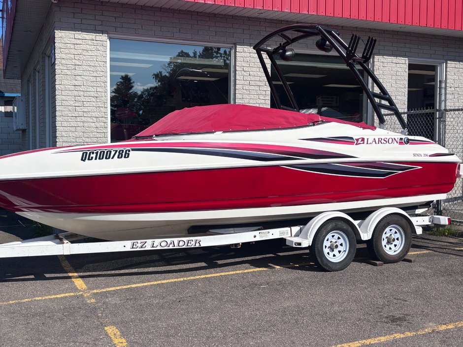 2006 Larson Senza 206 EMBARCATION OPEN DECK 20'