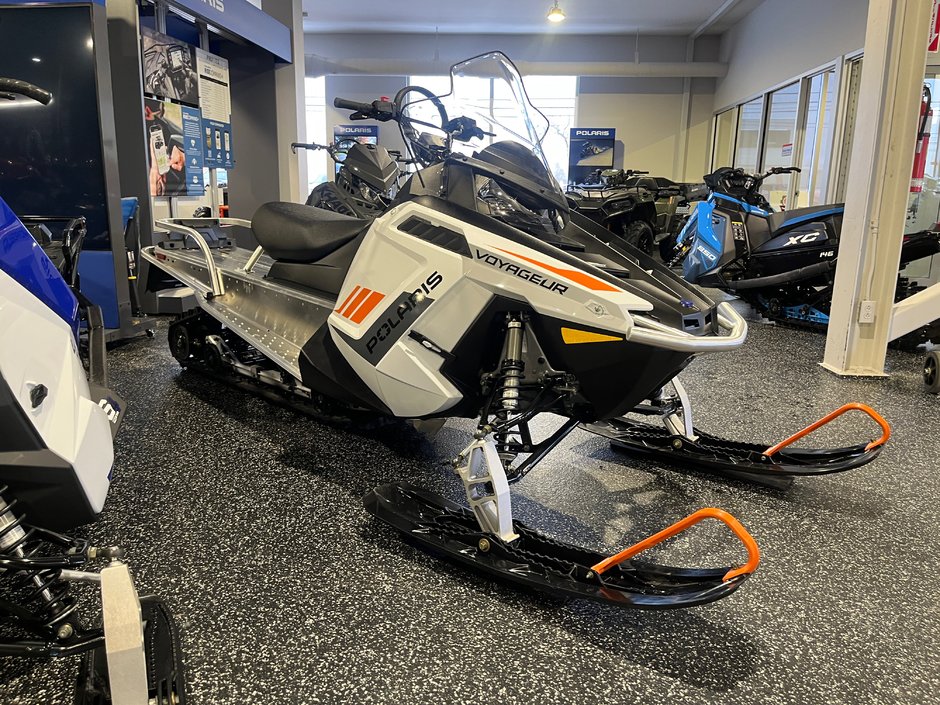 Polaris 550 VOYAGEUR 155  2024