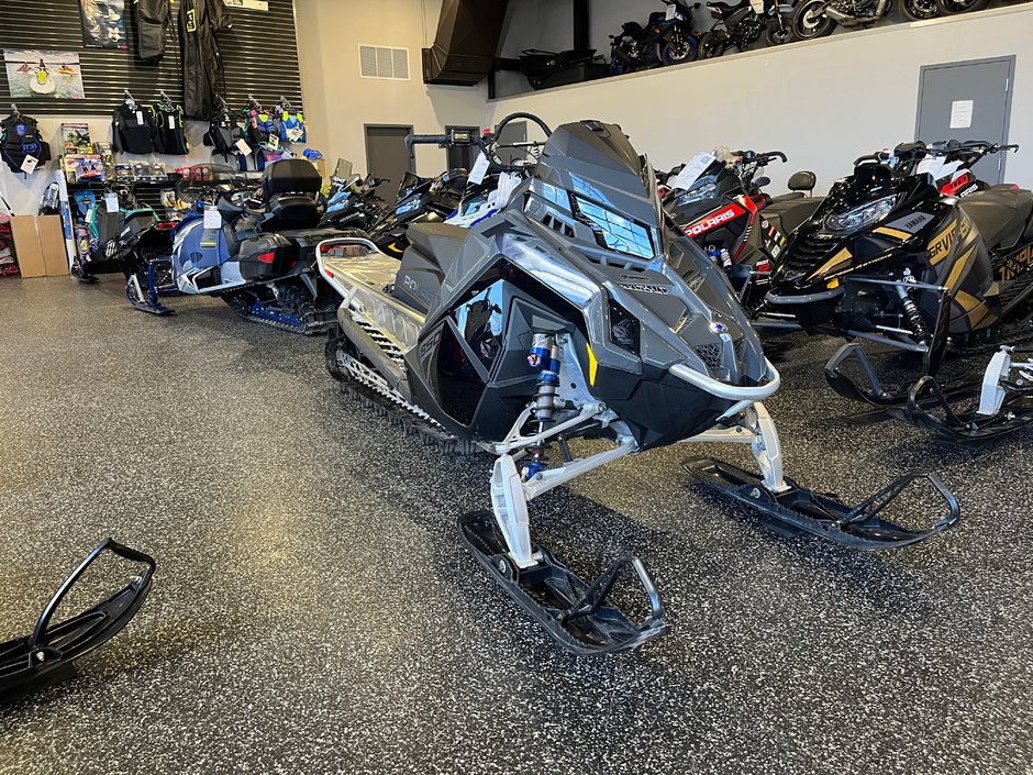 2024 Polaris 850 RMK KHAOS 155 2.75''