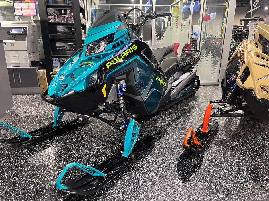 Polaris 850 RMK PRO 155  2025