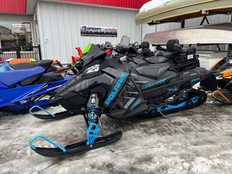 Polaris Switchback Assault 850 144 Super belle machine 2020