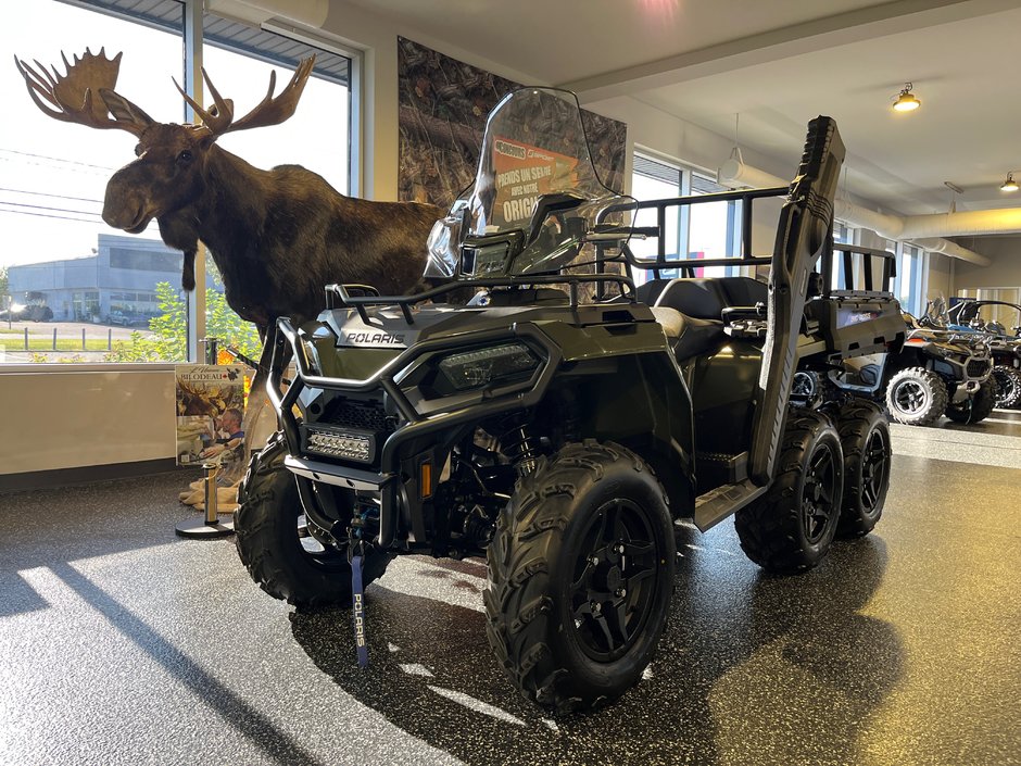 2025 Polaris BIG BOSS 570 Garantie 1 an