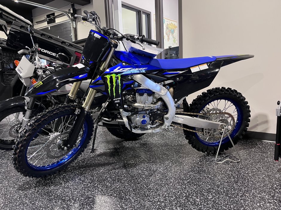 Yamaha YZ250F Edition Monster 2025