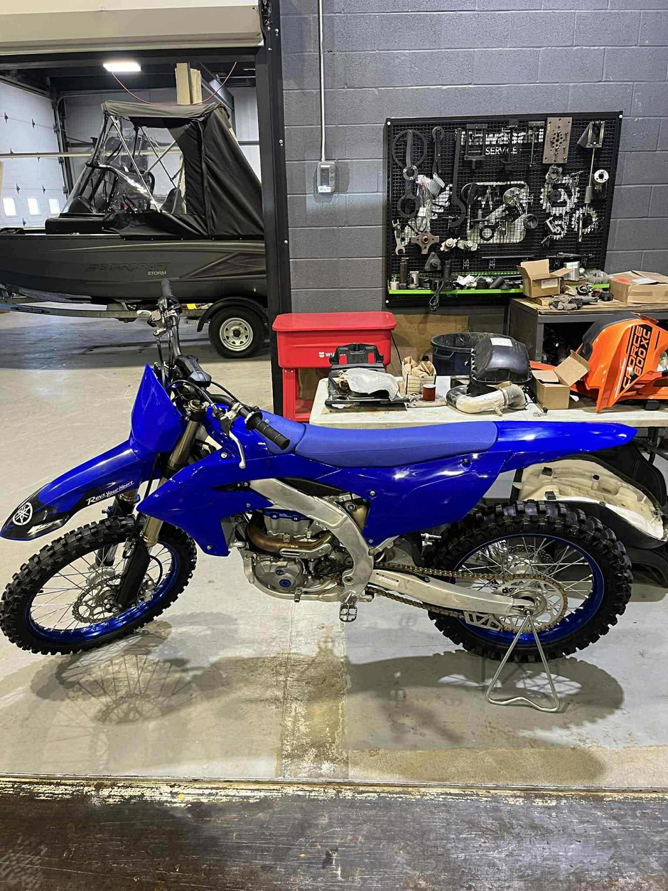 Yamaha YZ450F  2024