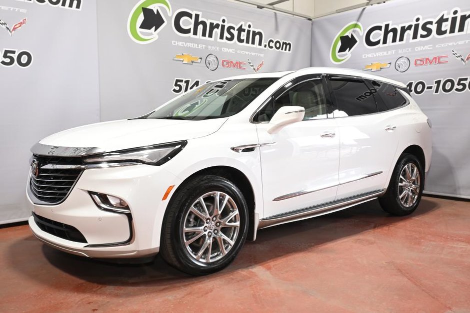 Buick Enclave  2023 à Montréal, Québec - w940px