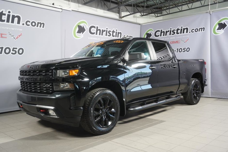 Chevrolet Silverado 1500  2021 à Montréal, Québec - w940px