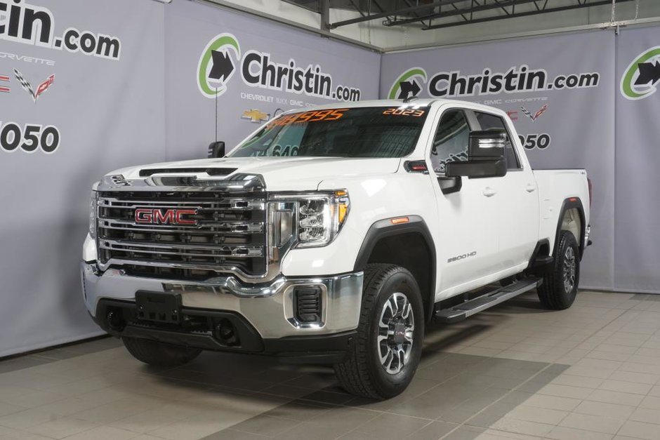 2023 GMC Sierra 2500HD in Montreal, Quebec - w940px