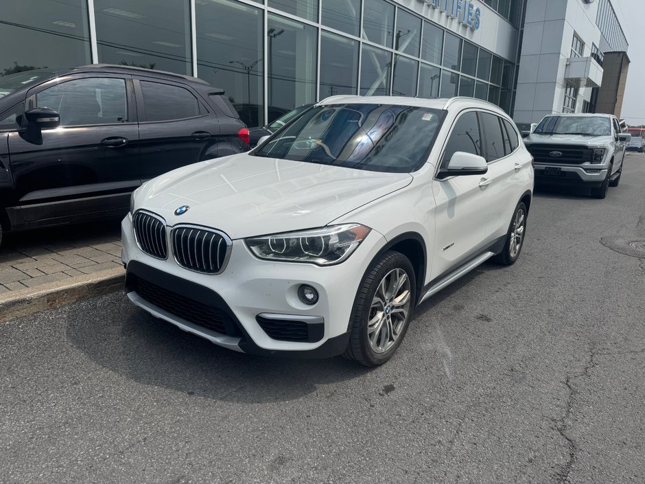 BMW X1 XDrive28i | TOIT PANO | CUIR | MAGS | CAMÉRA | 2017 à Brossard, Québec