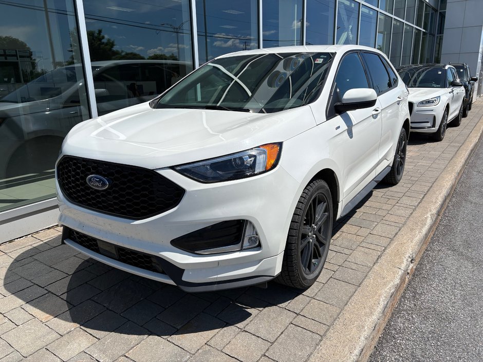 Ford Edge  2024 à Brossard, Québec - w940px
