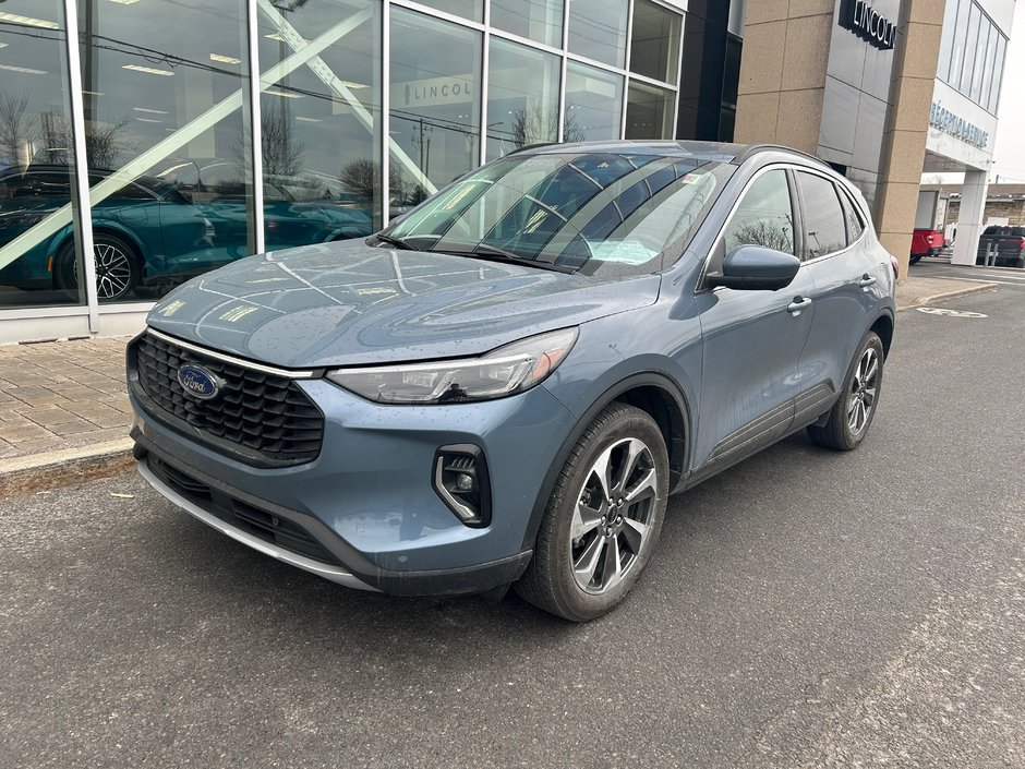 2023 Ford Escape in Brossard, Quebec - w940px