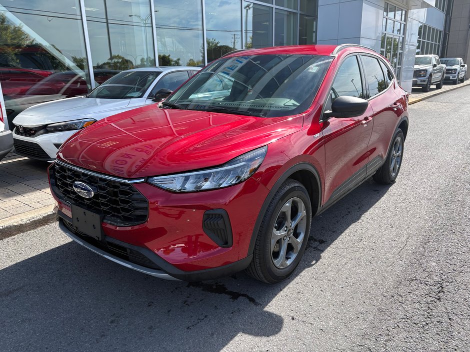 2025 Ford Escape ST-Line | AWD | 3.99% DISPO | TECH PACK | in Brossard, Quebec
