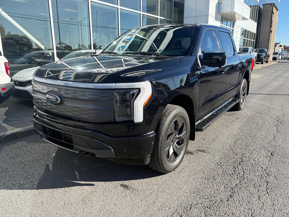 2023 Ford F-150 Lightning LARIAT | TAUX 3.99%| 515KM | TOIT PANO | AUDIO B&O in Brossard, Quebec