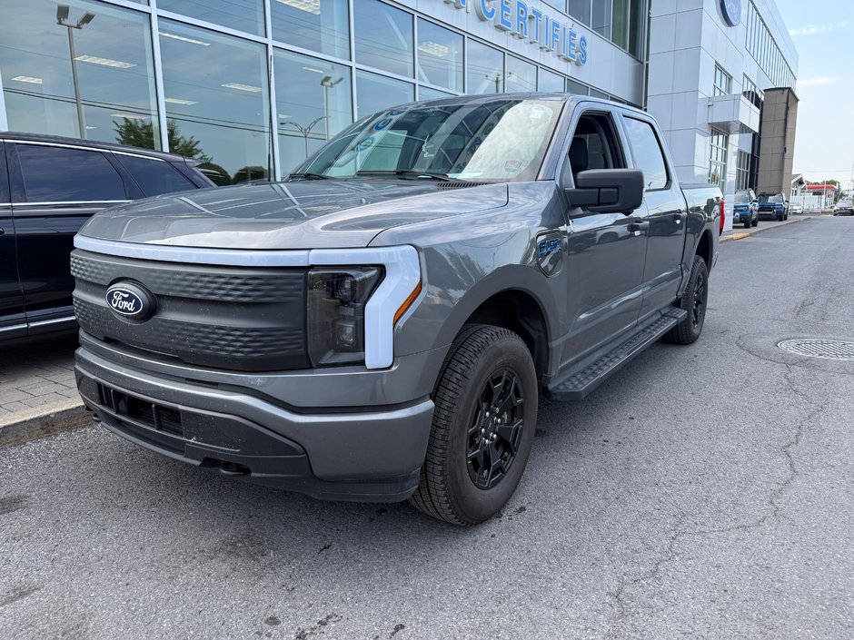 Ford F-150 Lightning XLT | 4X4 | ENS. REMORQUAGE MAX | CARPLAY 2025 à Brossard, Québec