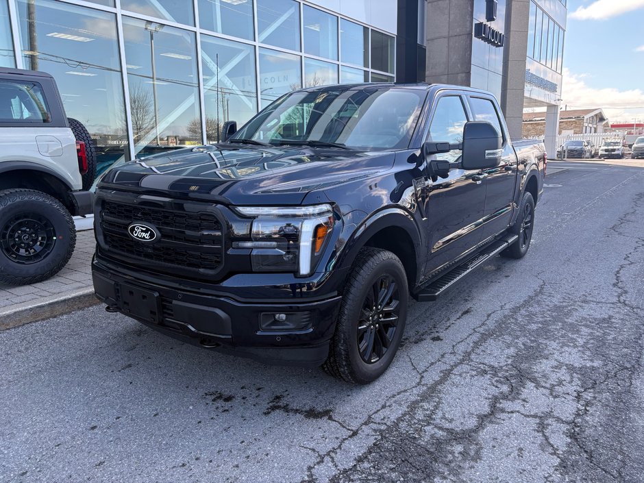 Ford F-150 LARIAT | 4X4 | 5.0L | SPÉCIAL DÉMO 0% | TOIT PANO 2026 à Brossard, Québec
