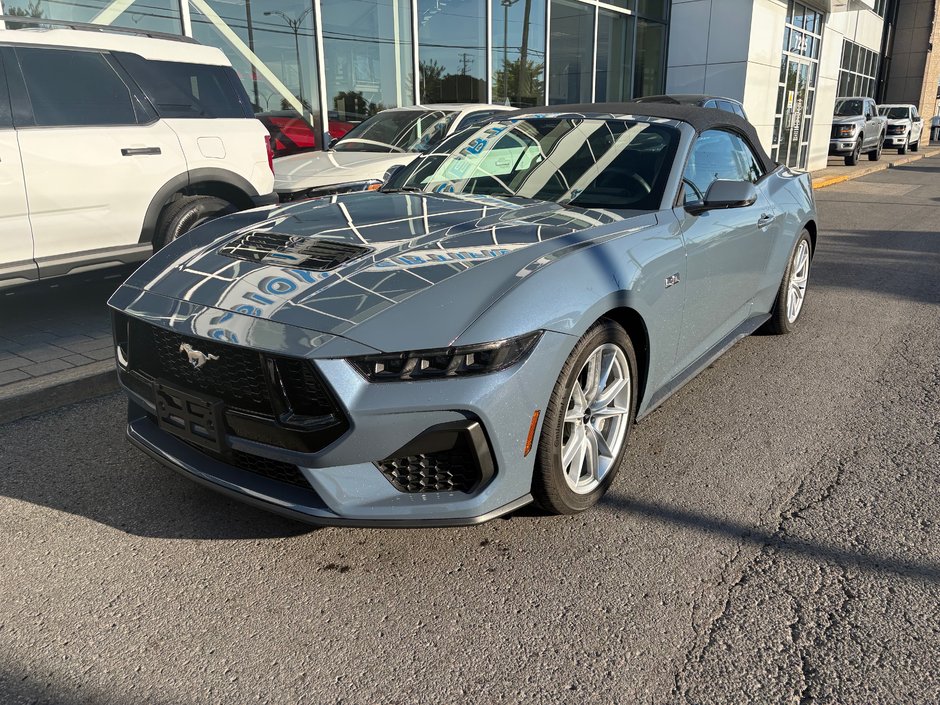 2026 Ford Mustang convertible GT Premium | SPÉCIAL DÉMO 4.99% | 401A | AUTO | in Brossard, Quebec