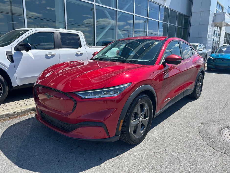 2022 Ford Mustang Mach-E in Brossard, Quebec - w940px