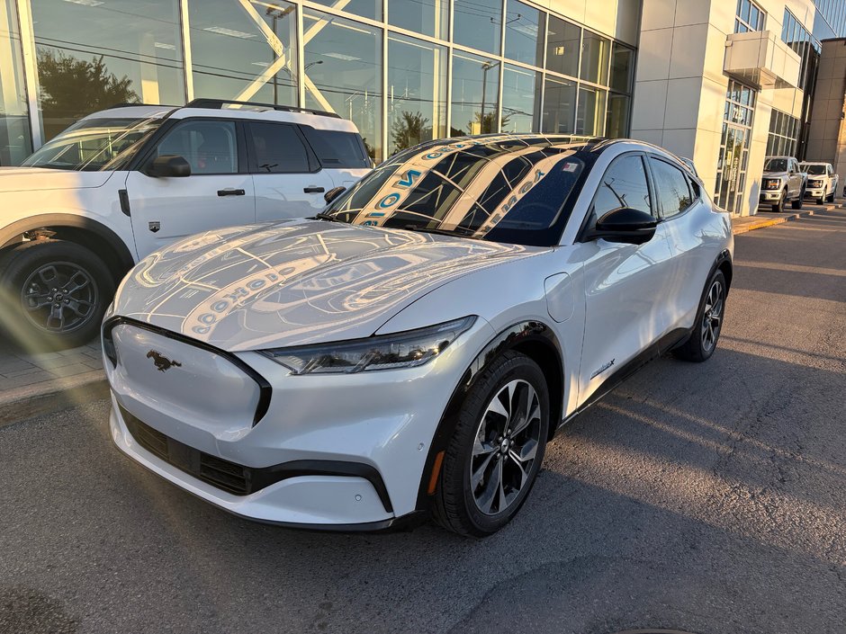 Ford Mustang Mach-E Premium | AWD | LONG RANGE | TOIT PANO | 2022 à Brossard, Québec