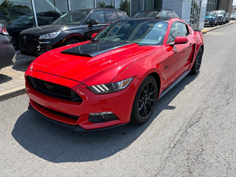 2017 Ford Mustang in Brossard, Quebec - w940px