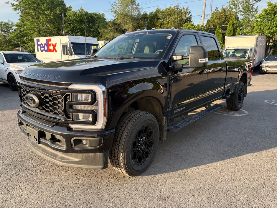 Ford Super Duty F-250 SRW  2026 à Brossard, Québec - w940px