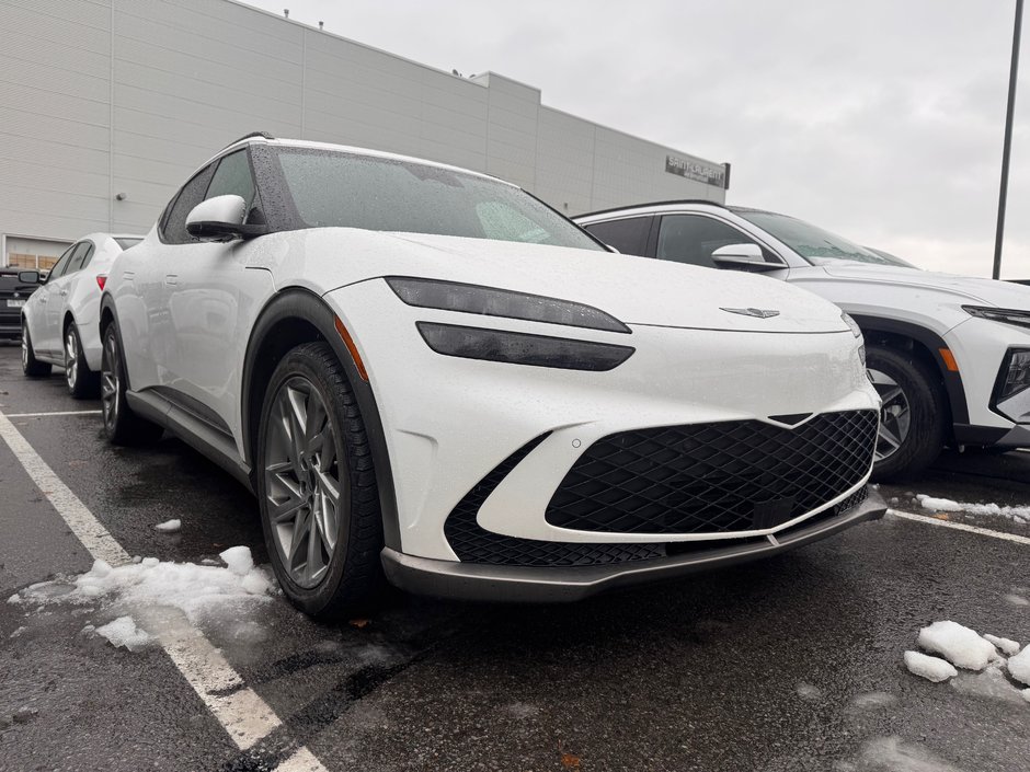 GENESIS GV60 ADVANCED AWD TOIT CUIR NAPPA NAVIGATION 2023 à Montréal, Québec