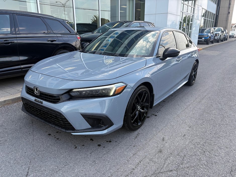 2022 Honda Civic Sedan in Brossard, Quebec - w940px