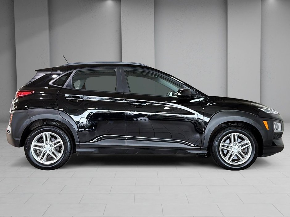 Hyundai Kona ESSENTIAL A/C SIEGES CHAUFFANTS CAMERA MAGS 2021-15