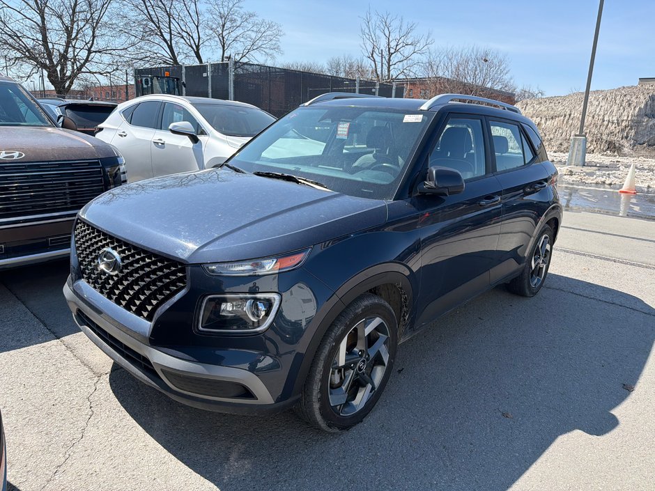 Hyundai Venue ULTIMATE TOIT CARPLAY CAMERA DEM A DISTANCE MAG17 2023-0