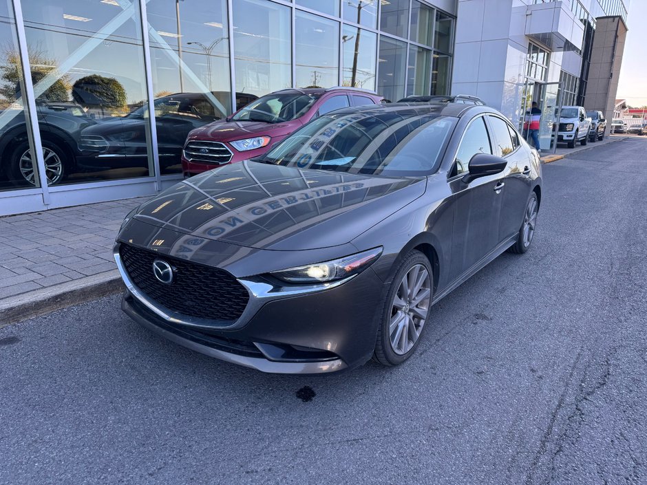 Mazda 3  2019 à Brossard, Québec - w940px