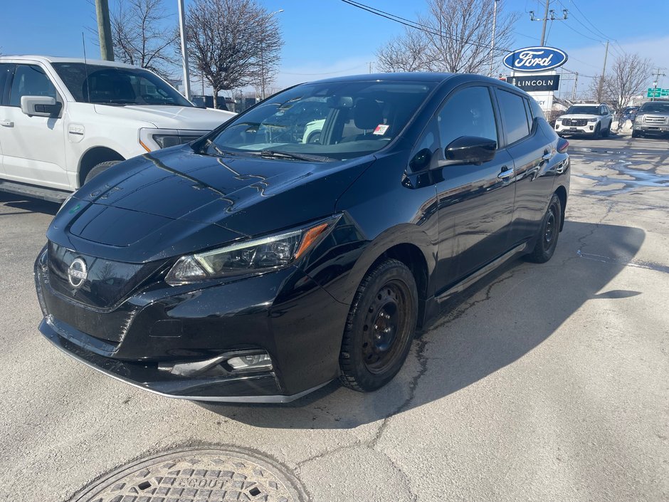 2023 Nissan LEAF SV PLUS | 349 KM | VOLANT CHAUFFANT | in Brossard, Quebec