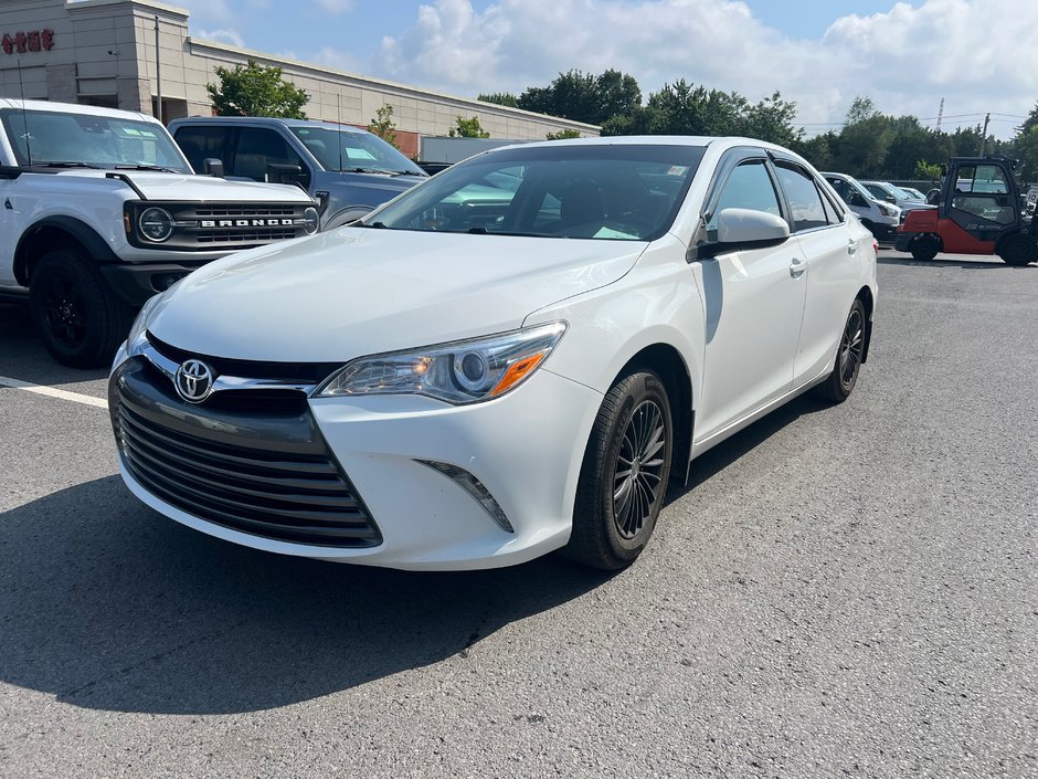 2017 Toyota Camry LE | CAMÉRA | CRUISE CONTROL | AUTOMATIQUE in Brossard, Quebec