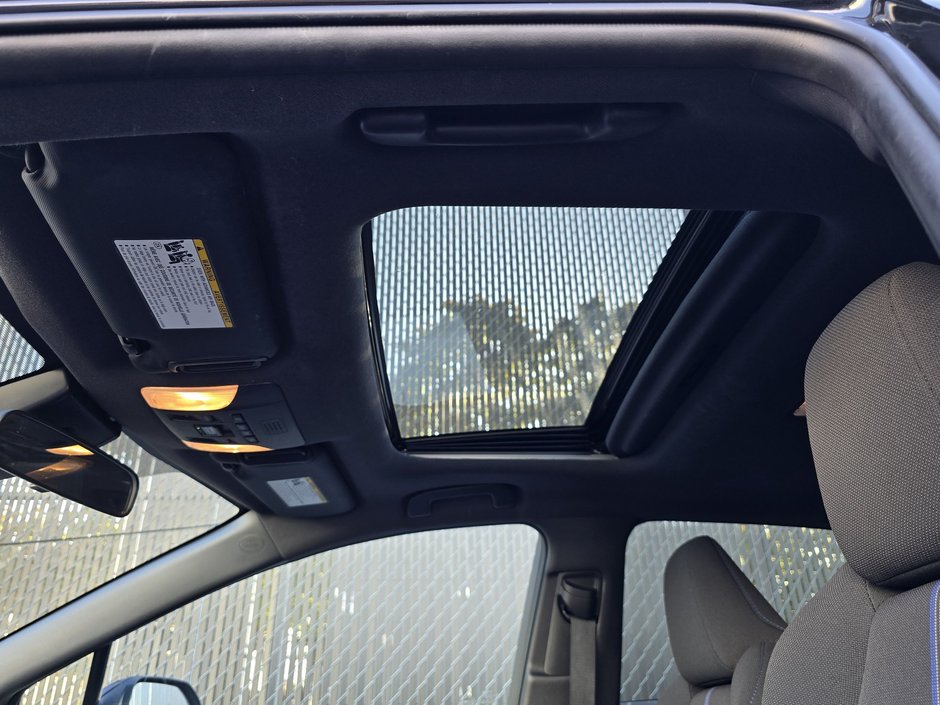 Toyota Corolla SE TOIT OUVRANT CAMERA SIEGES CHAUFFANTS CARPLAY 2022-2