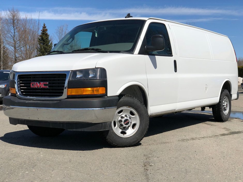 2017 gmc savana cargo