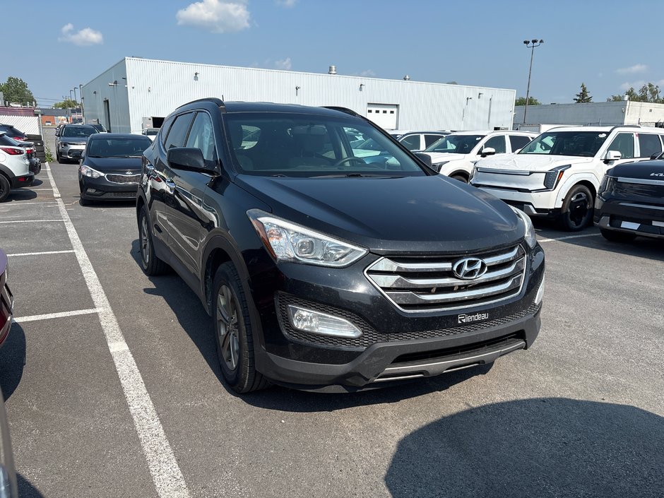 Hyundai Santa Fe Sport 2.4 AUTOM A/C NOIR BAS KILO 2016 1 PROPRIO PAS DE RECLAMTION AU CARFAX