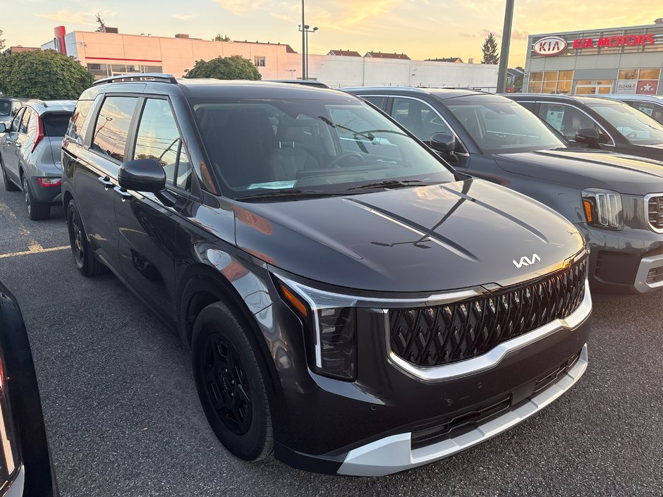 Kia Carnival LX+ CHARCOAL PUSHSTART AUTOM DUAL A/C 2025 1 PROPRIO PAS DE RECLAMATION AU CARFAX