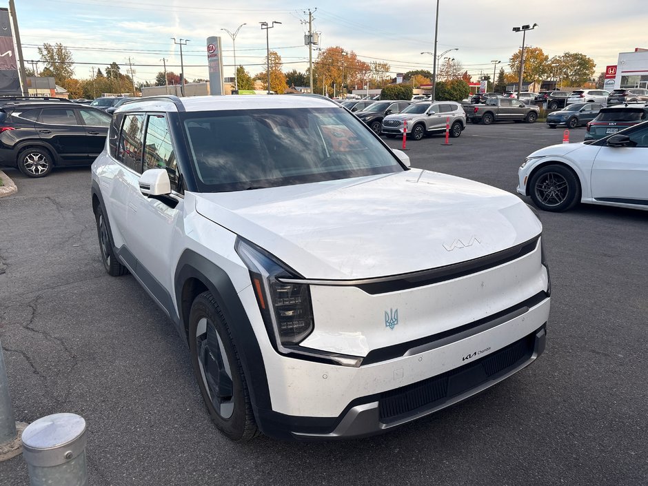 2025 Kia EV9 LAND AWD BLANC CUIR 1 PROPRIO NO CARFAX CLAIM