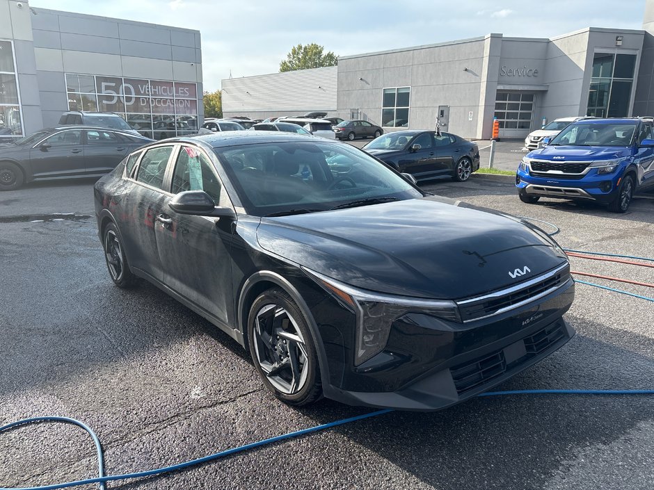 Kia K4 EX+ AUTOM TOIT 14633KM WOW 2025 1 PROPRIO