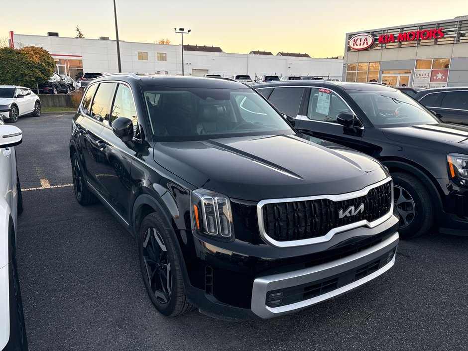 Kia Telluride EX AWD NOIR CUIR TOIT BAS KILO 2024 PAS DE RECLAMATION AU CARFAX