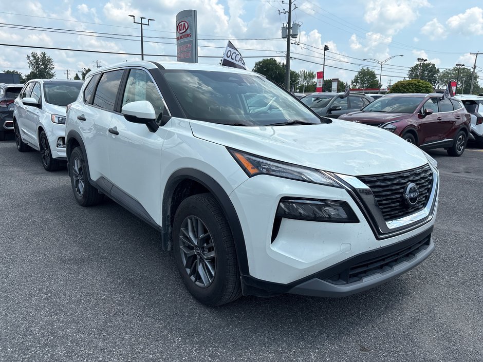 Nissan Rogue S AWD BLANC 27899KM 2023 1 PROPRIO PAS DE RECLAMATION AU CARFAX