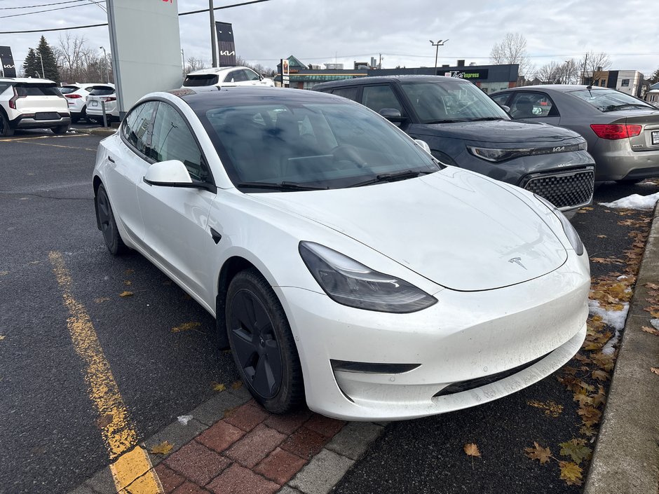 Tesla Model 3 SR BLANC CUIR TOIT 2021 PAS DE RECLAMATION AU CARFAX