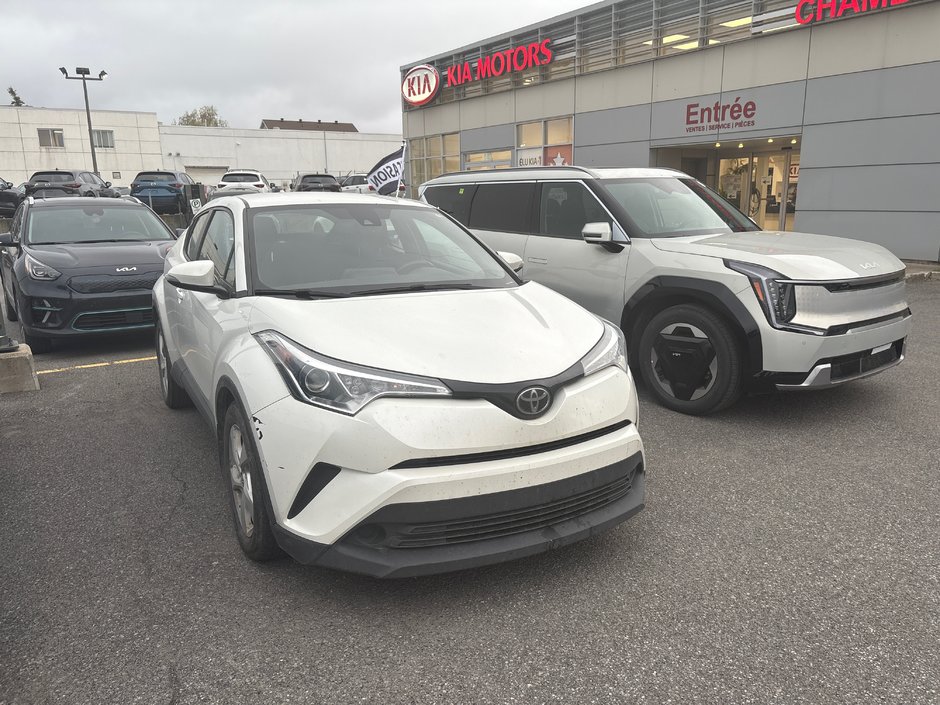 Toyota C-HR XLEBLANC AUTOM CAMERA MAGS 2018 PAS DE RECLAMATION AU CARFAX