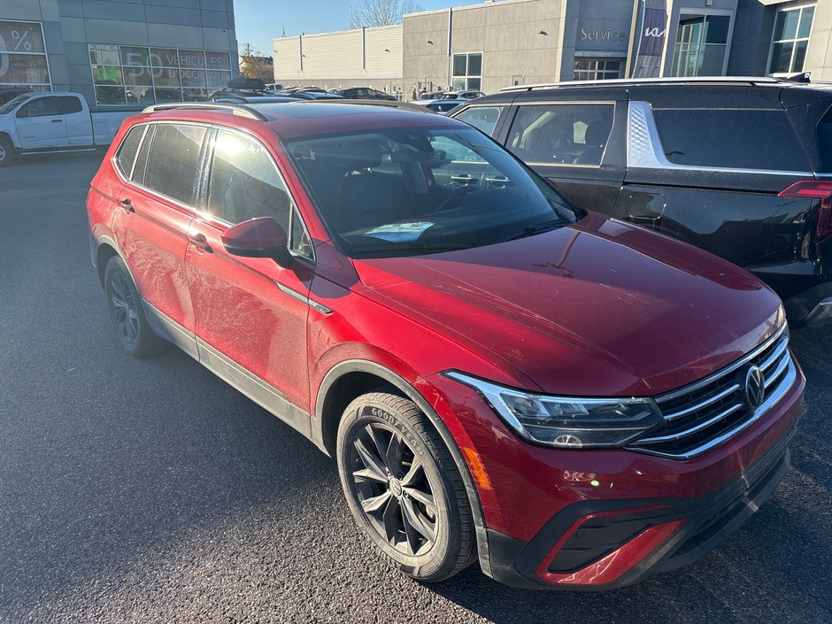 Volkswagen Tiguan COMFORTLINE AWD CUIR TOIT BAS KILO 2022 PAS DE RECLAMATION AU CARFAX