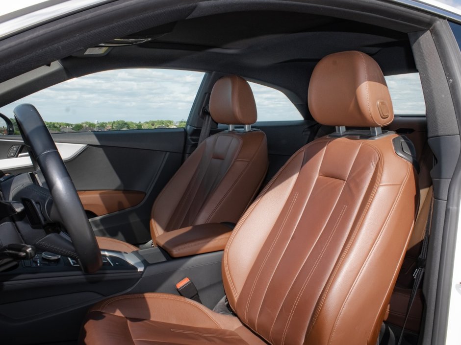 Audi A5 COUPE Komfort 2019-12