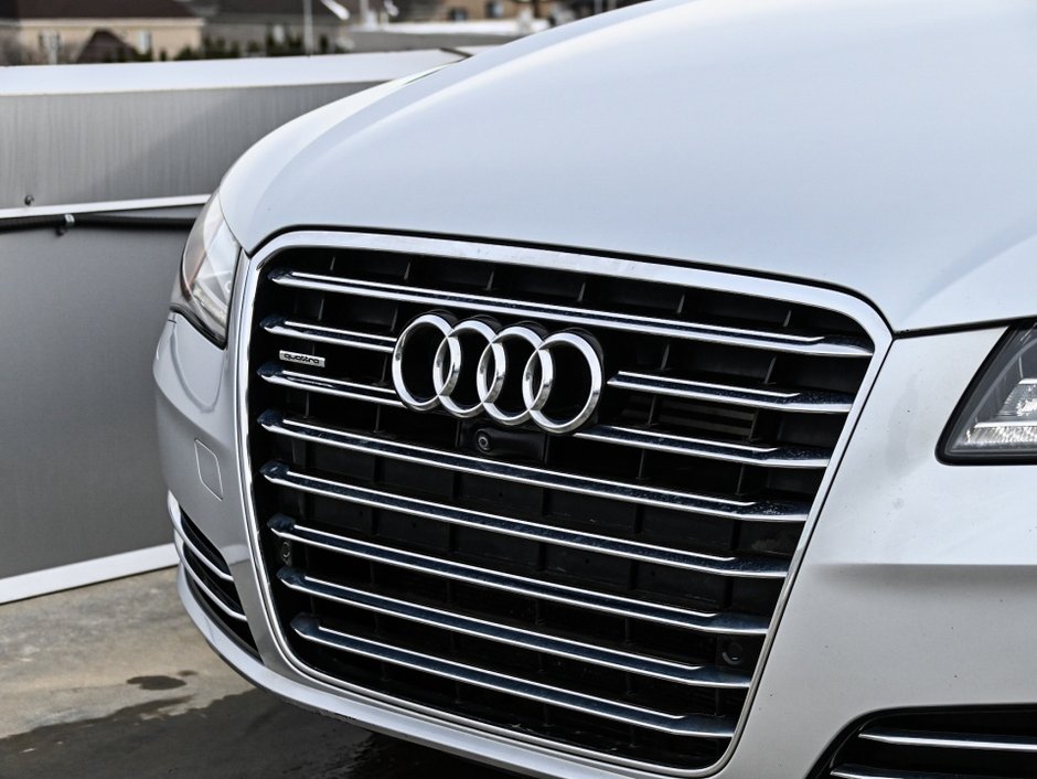 Audi A8 3.0T 2014-33