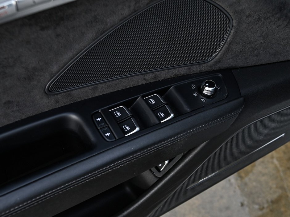 Audi A8 3.0T 2014-10