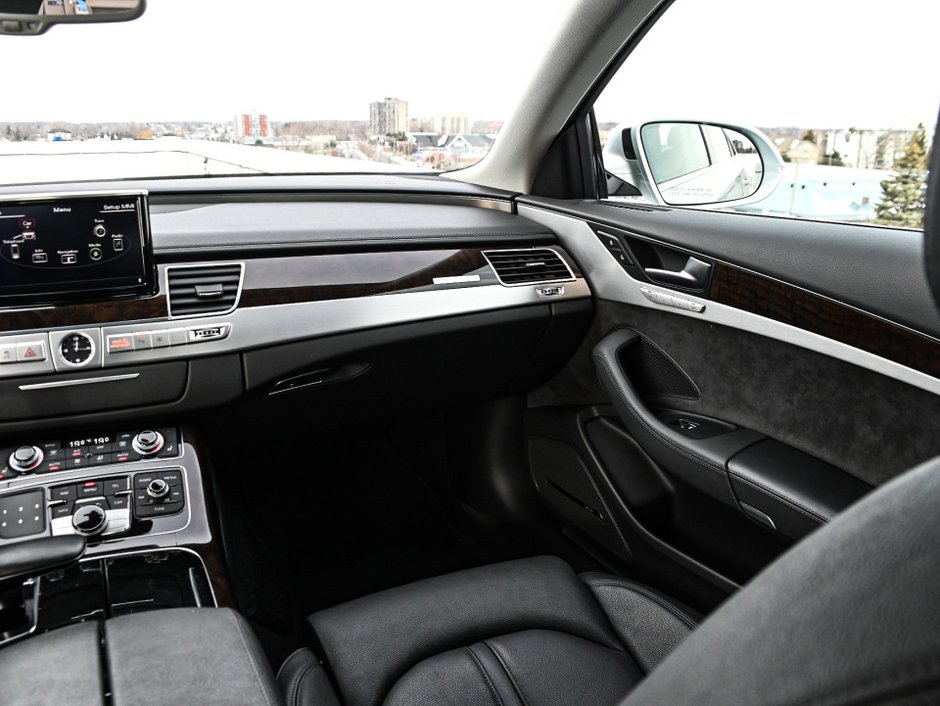 Audi A8 3.0T 2014-30