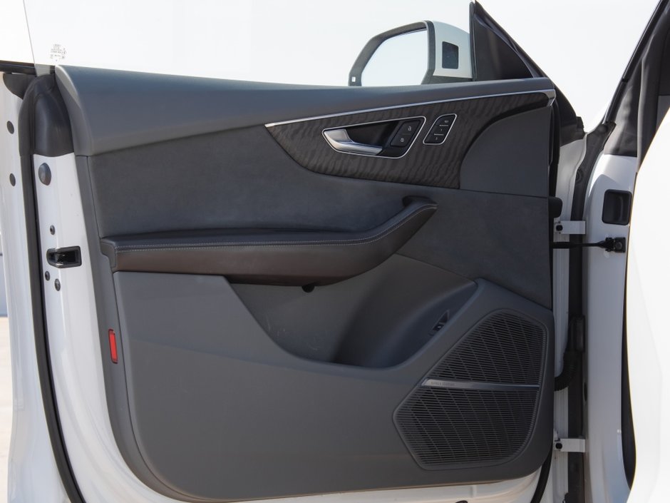 Audi Q8 Technik 2020-8