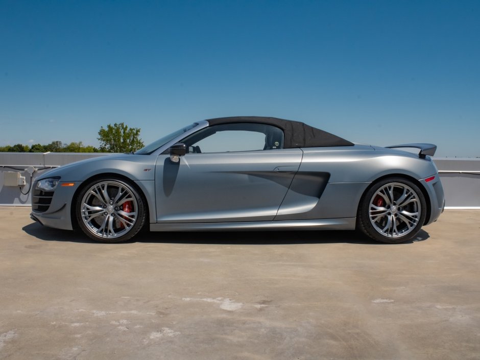 2012 Audi R8 5.2L GT-28
